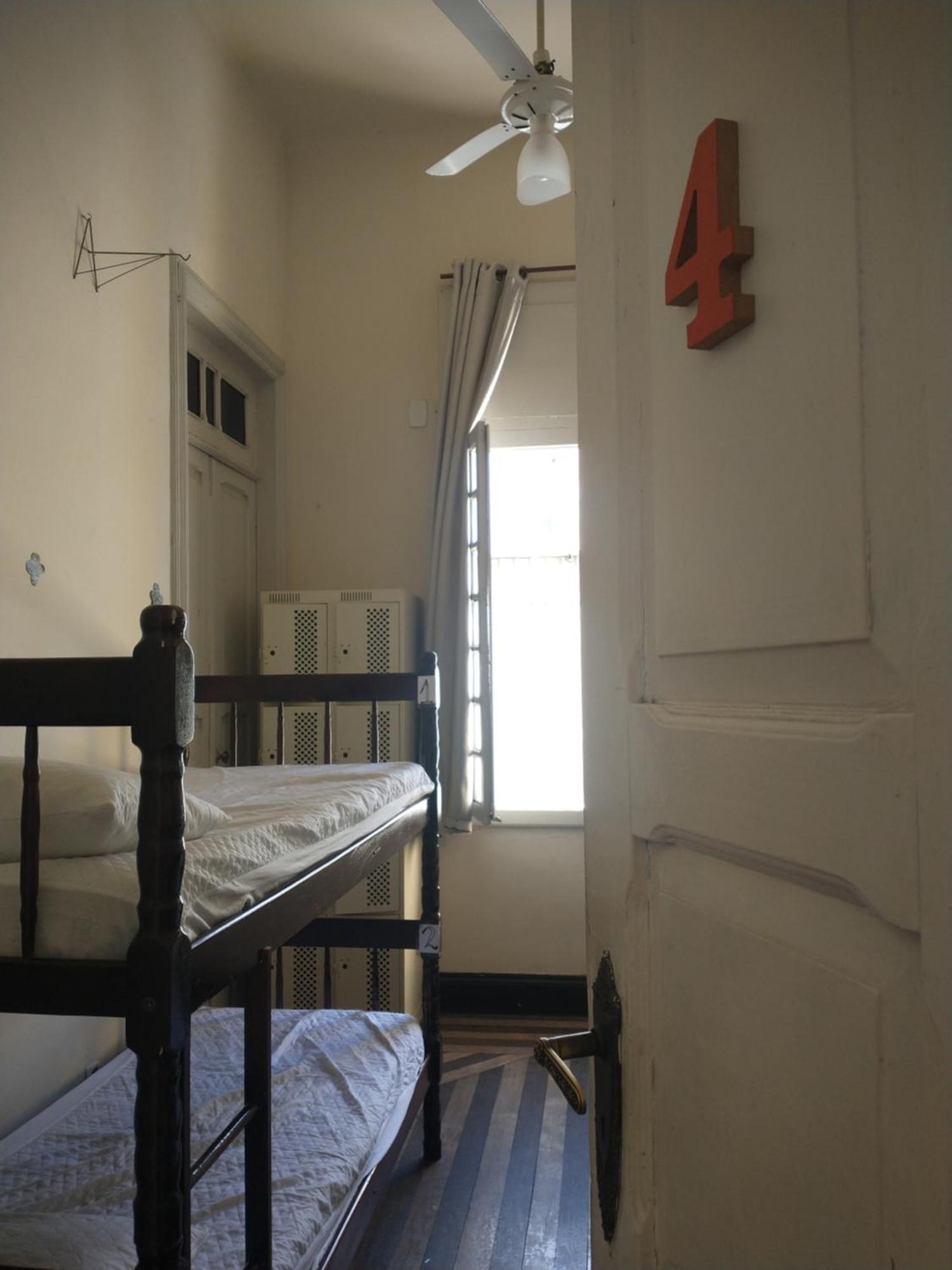Guanaani Albergue *